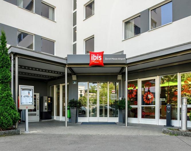 Ibis Zürich Messe-Airport - Vue extérieure