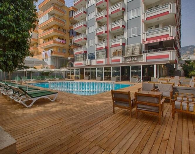HMA Hotel & Suites - Außenansicht