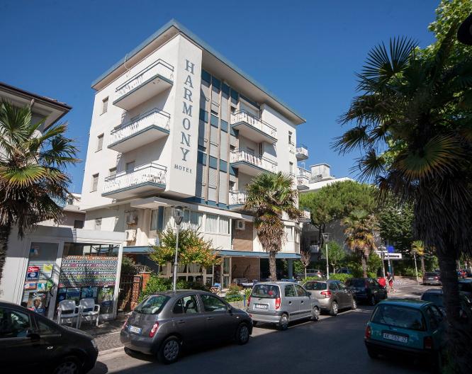 Hotel Harmony - Außenansicht