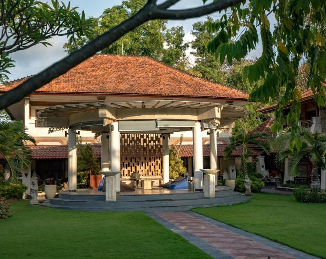 Kuta Beach Club Hotel - Außenansicht