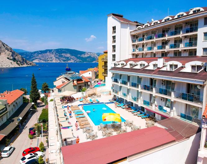 Meric Hotel Turunc - Außenansicht
