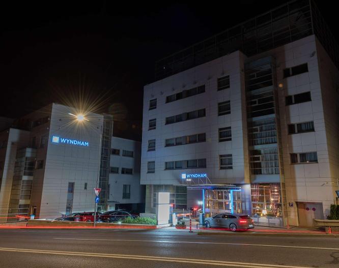 Wyndham Cluj - Außenansicht