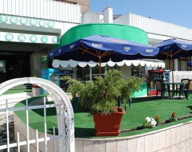 Hotel Sarmis Deva - Außenansicht