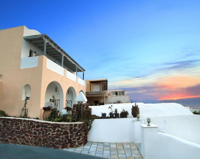 Muses Cycladic Suites - Außenansicht