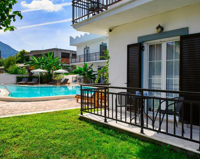 Aquarius Beach Eco-Hotel - Außenansicht
