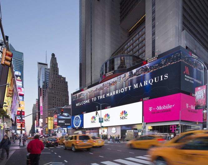 New York Marriott Marquis - Außenansicht
