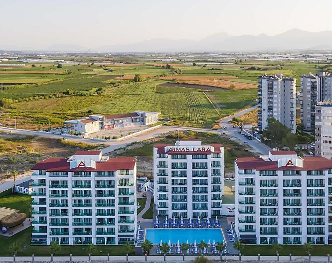 Lavia Hotels Lara - Außenansicht