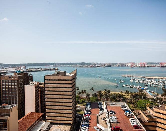 The Royal Hotel Durban - Außenansicht
