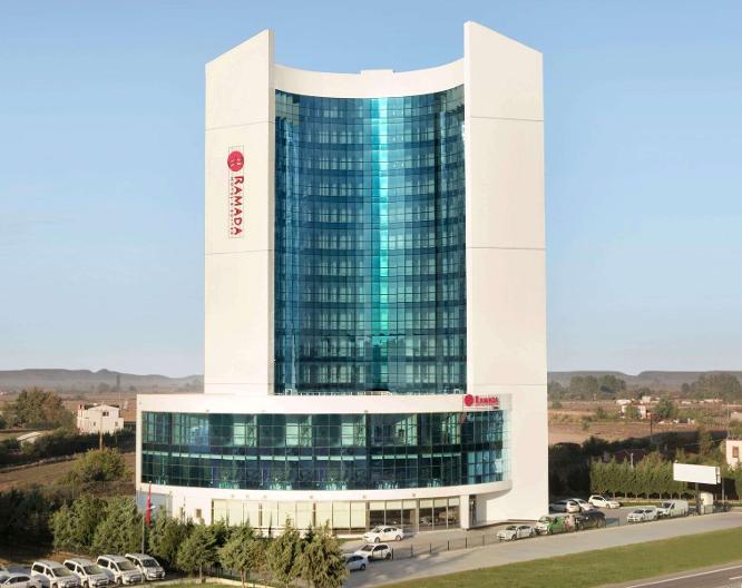 Ramada Hotel & Suites Edirne - Außenansicht