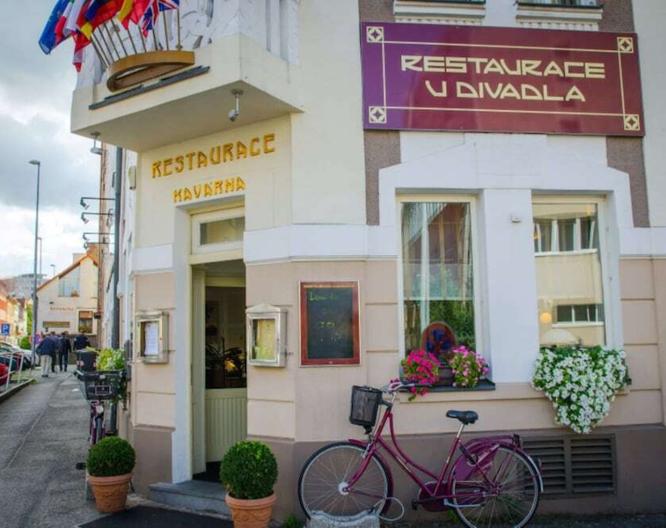 Hotel U Divadla - Außenansicht