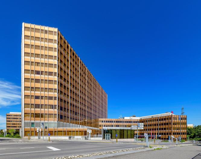 Mövenpick Hotel Geneva - Außenansicht