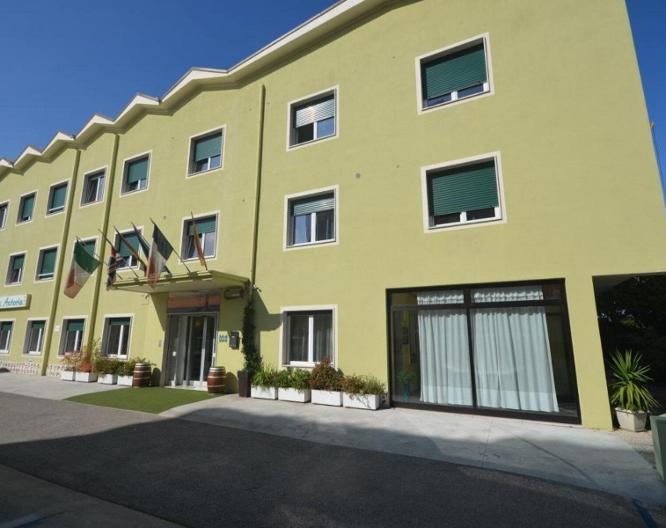 Hotel Astoria - Außenansicht