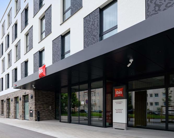 ibis Regensburg Zentrum - Außenansicht