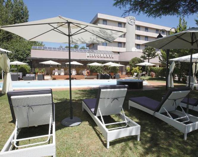 Hotel Garden - Außenansicht