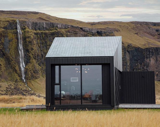 Seljalandsfoss Horizons - Außenansicht