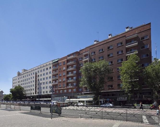 ACTA Madfor Hotel - Außenansicht