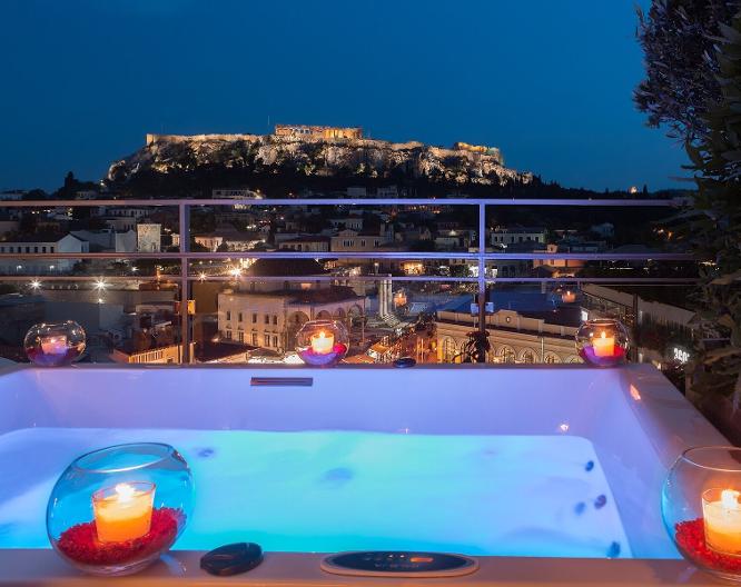 A For Athens - Außenansicht