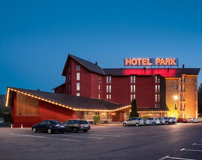 Park-Hotel Puigcerdà & Spa - Außenansicht