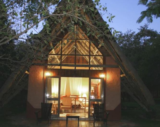 Protea Hotel Safari Lodge - Außenansicht