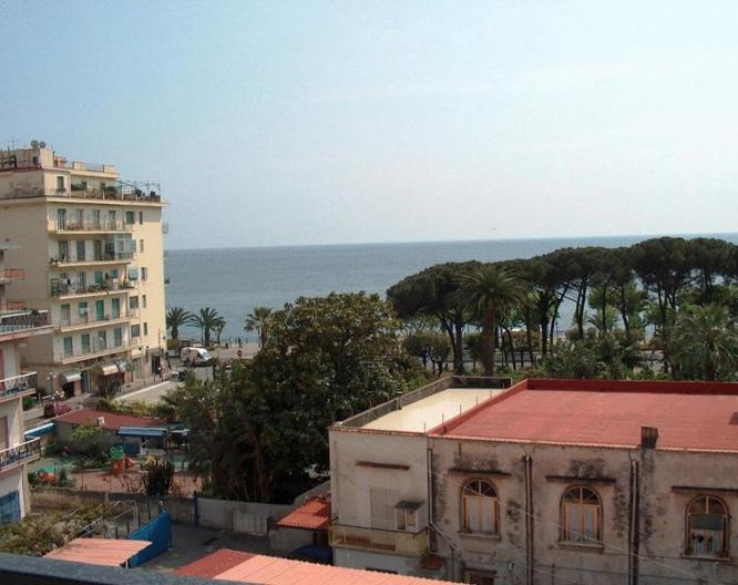 Casa Raffaele Conforti - Außenansicht