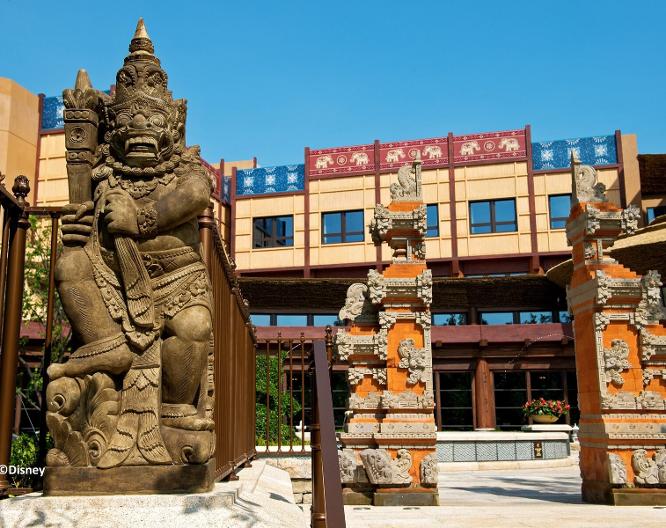 Disney Explorers Lodge - Außenansicht