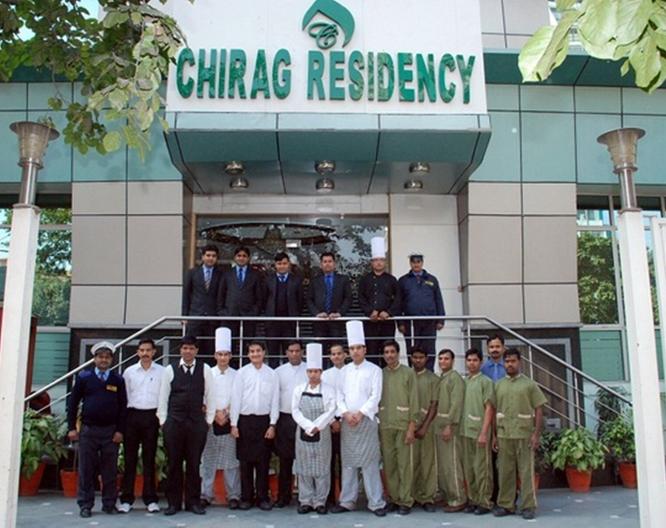 Chirag Residency - Außenansicht