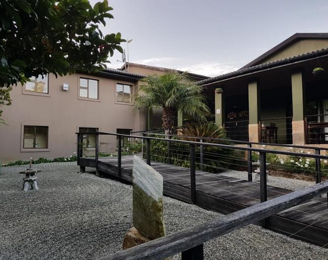 Shangrila Manor - Außenansicht