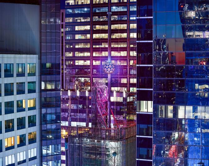 Hilton New York Times Square - Außenansicht