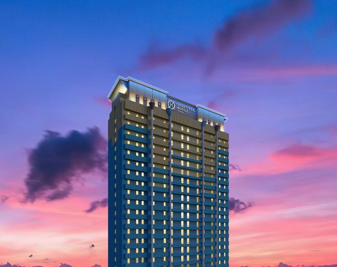 Oriental Hotel Universal City - Außenansicht