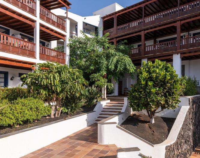 Aparthotel Mansion Nazaret - Außenansicht