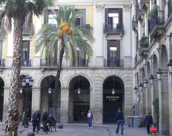 Roma Reial - Außenansicht