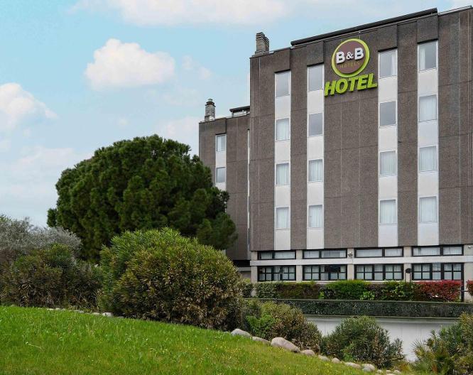 B and B Hotel Verona - Außenansicht