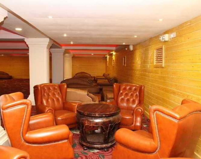 Araliya Green Hills Hotel - Außenansicht