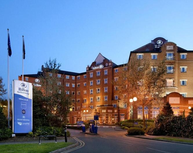 DoubleTree by Hilton Hotel Dartford Bridge - Außenansicht