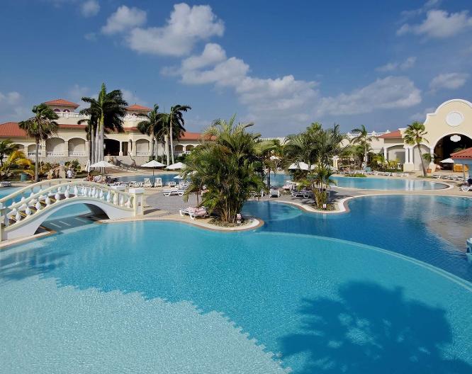 Royal Service at Paradisus Princesa del Mar Resort & Spa - Außenansicht