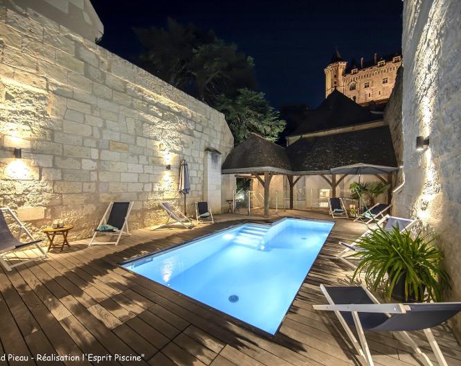 Anne d'Anjou - Außenansicht