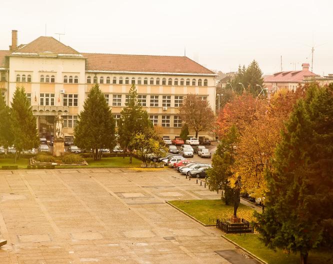 Rivulus Baia Mare - Außenansicht