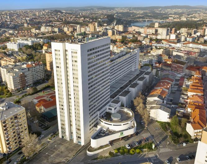 Holiday Inn Porto Gaia - Außenansicht