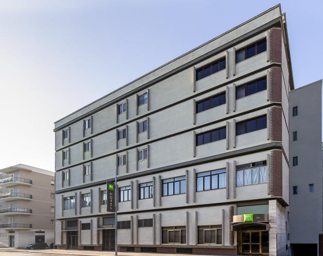ibis Styles Trani - Vue extérieure