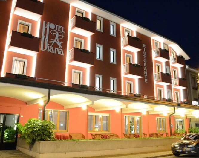 Albergo Diana - Außenansicht