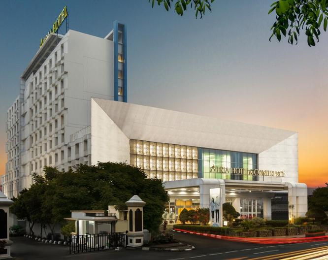 Atria Hotel and Conference Magelang - Außenansicht