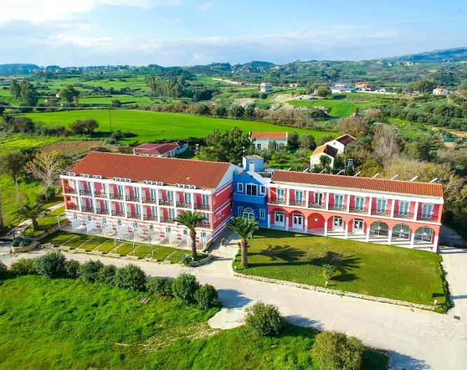 Palatino Hotel Lixouri - Außenansicht