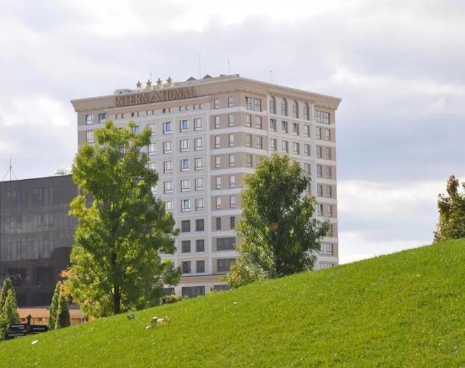 International Iasi - Außenansicht