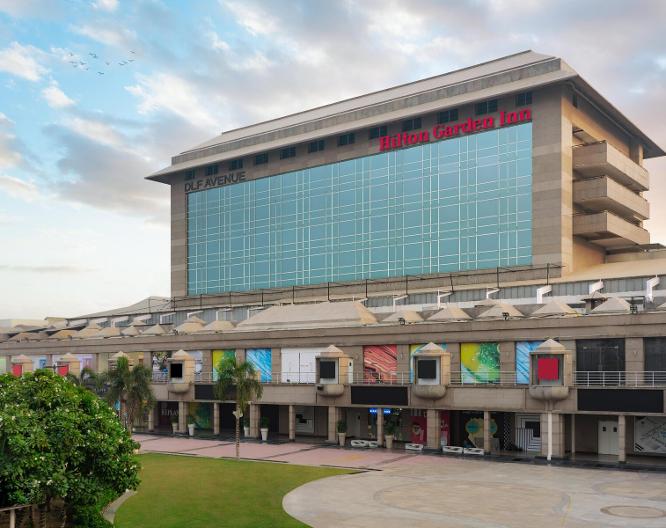 Hilton Garden Inn New Delhi/Saket - Außenansicht