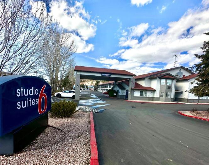Studio 6 Suites Flagstaff, AZ - Außenansicht
