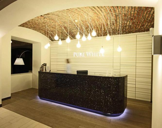 Pure White - Ausstattung