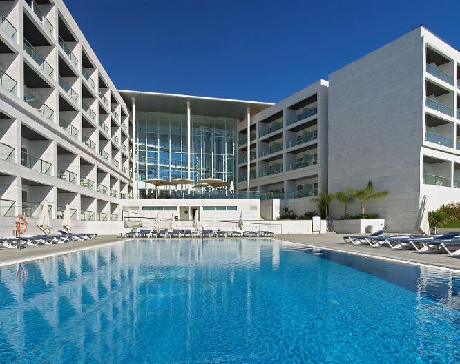 Crowne Plaza Caparica Lisbon - Außenansicht