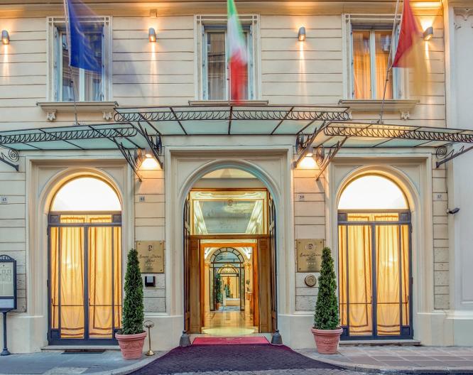 UNAWAY Hotel Empire Roma - Außenansicht