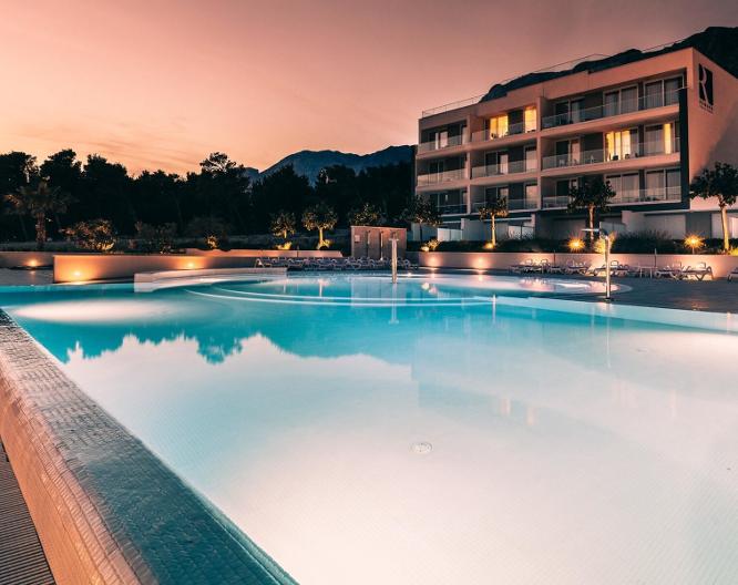 Romana Beach Hotel - Außenansicht