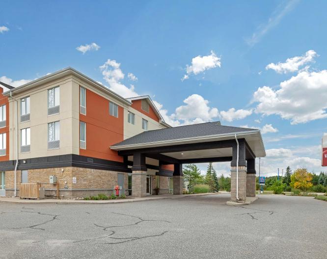 Best Western Plus Muskoka Inn - Vue extérieure